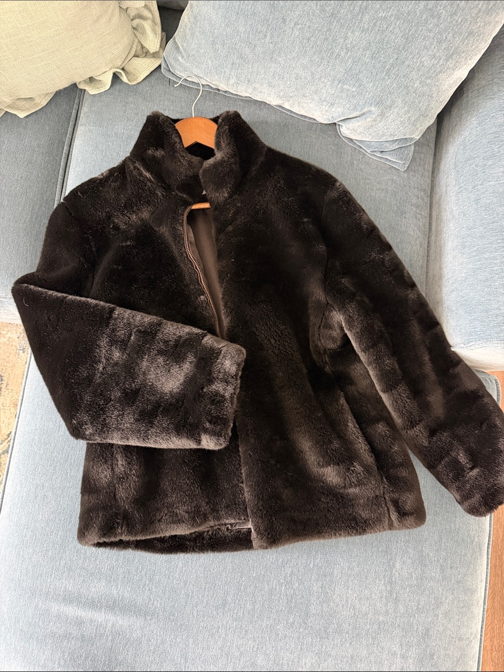 Liz Claiborne Black Faux SOFT Fur Coat